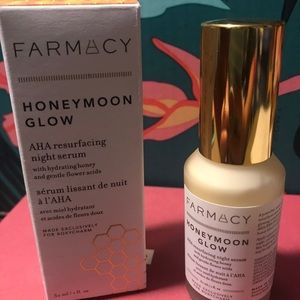 Farmacy honeymoon glow AHA resurfacing night serum